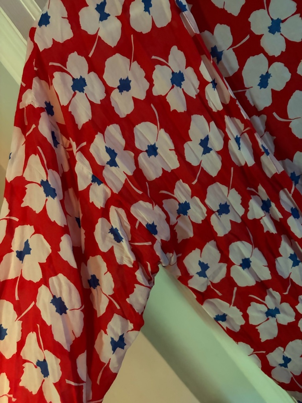 LOFT Red Floral Kimono CardiganEUC - Picture 3 of 4